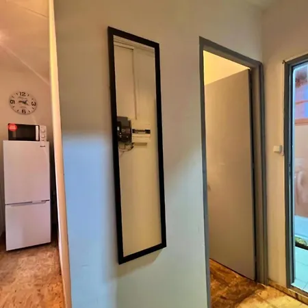 Quarto em Acomodações Particulares Mouraria Sulemange Baixa Lisboa
